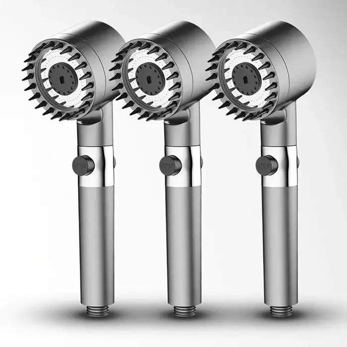 ShowerBlast™ – Filtered Showerhead 15 ShowerBlast™ – Filtered Showerhead