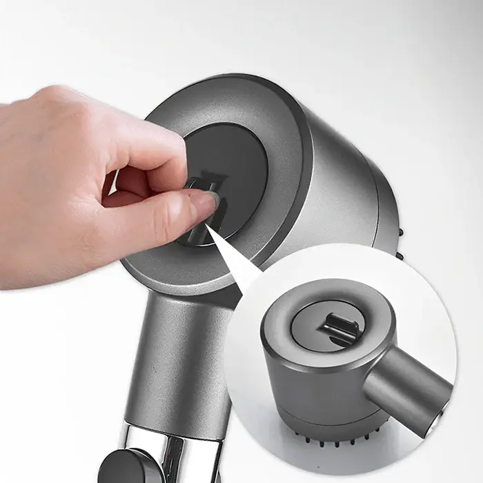 ShowerBlast™ – Filtered Showerhead 14 ShowerBlast™ – Filtered Showerhead